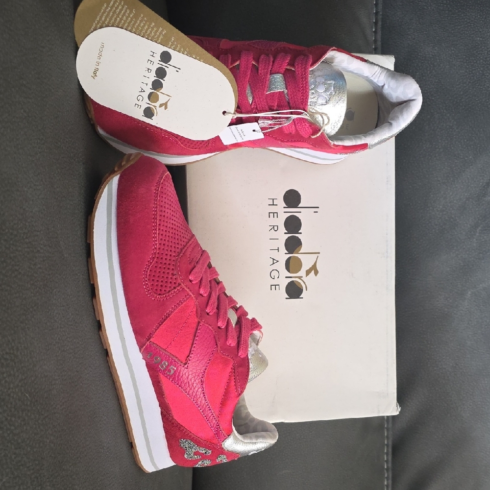 Diadora Heritage Women's Pink Sneakers With Sworovski Crystals